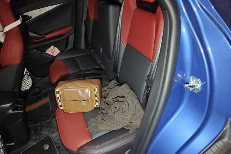 Used Lynk & Co 06 2020 1.5T JinPro model
