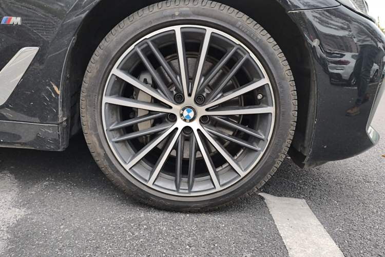 Used BMW 5 Series 2023 530Li Leading Model M Sport Package