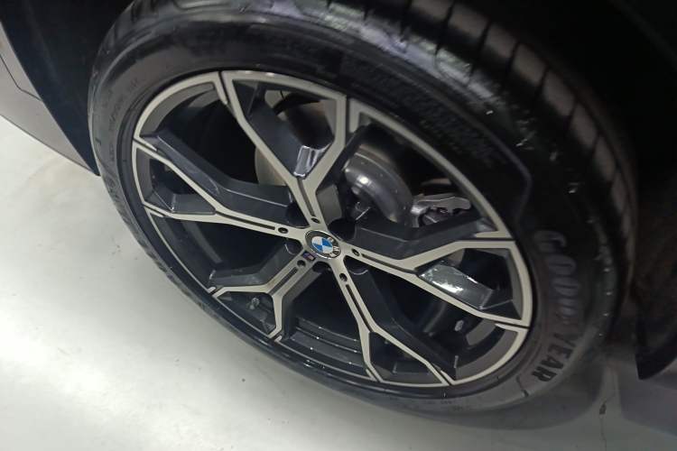 Used BMW X5 2025 Model, xDrive 30Li Prestige M Sport Night Package