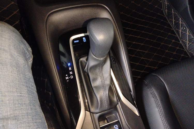 Used Toyota Levin 2022 Facelift TNGA 1.5L CVT Progressive Edition
