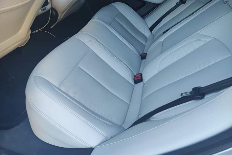 Used XPeng P7 2023 P7i 702 Pro Left Rear Seat