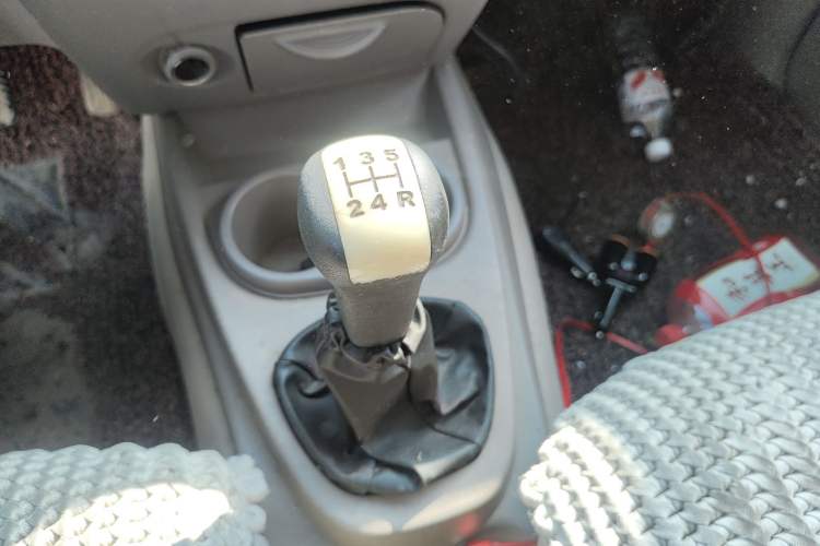 Used Wuling Hongguang 2014 1.2L Standard Model China IV