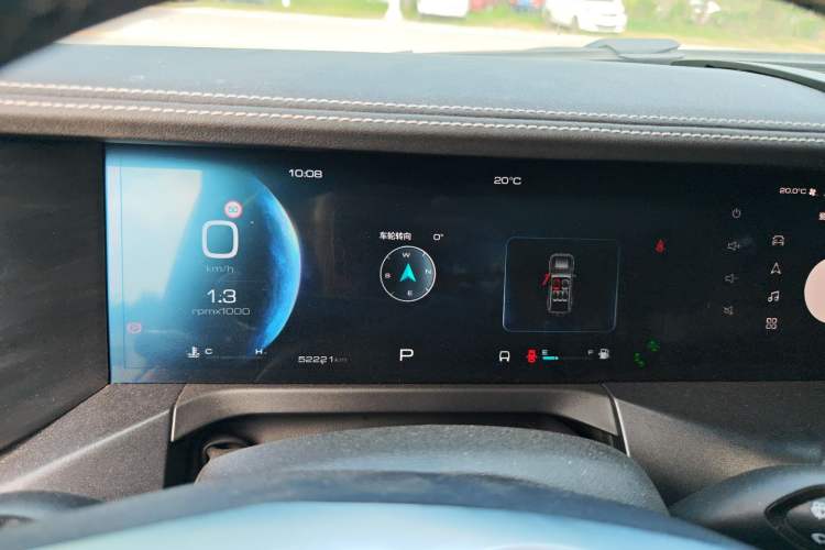 Used Tank 300 2023 City Edition 2.0T—Stylish as Ever Instrument Cluster