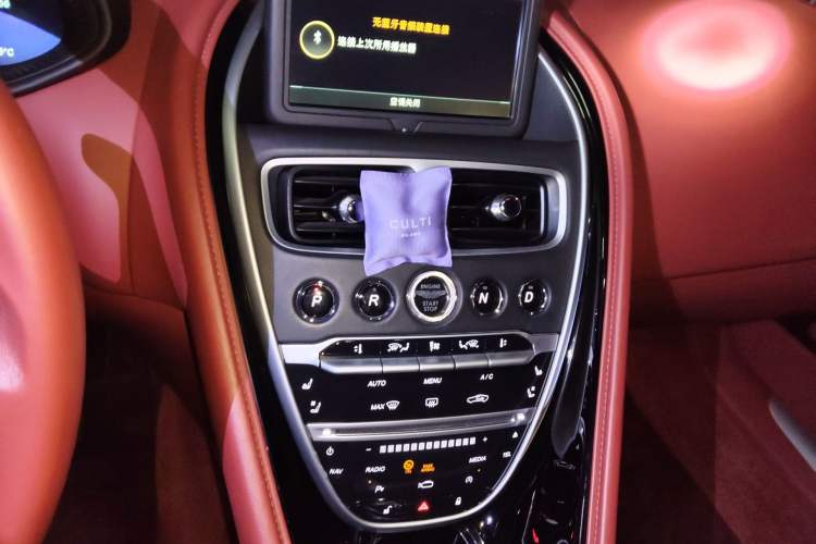 Used AstonMartin DB11 2016 5.2T First Edition
