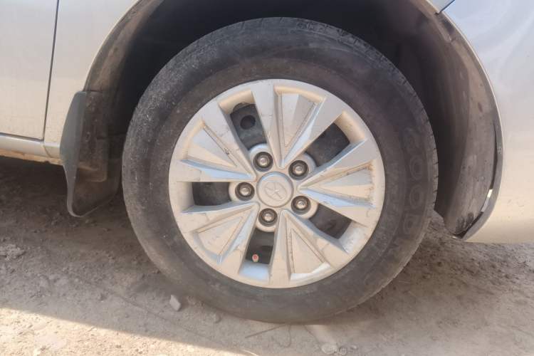 Used JAC Refine M3 2015 Maker Edition 1.6L Luxury Version