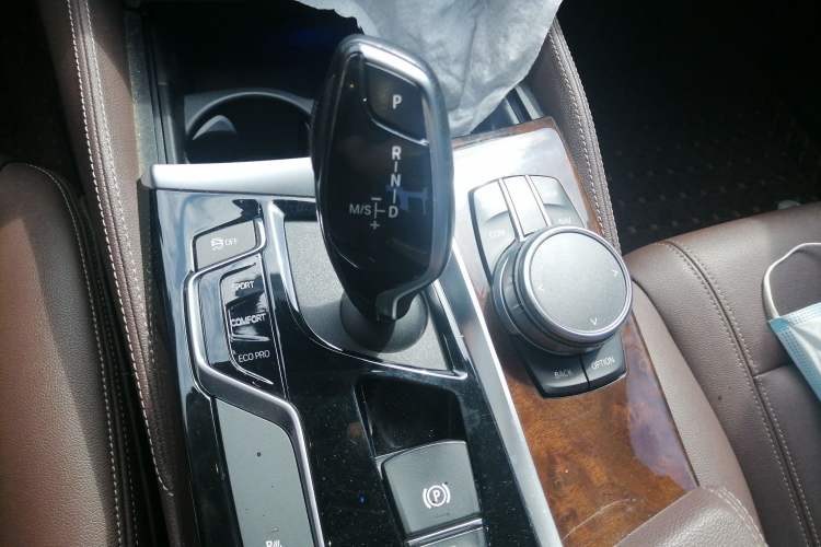 Used BMW 5 Series 2020 525Li M Sport Package