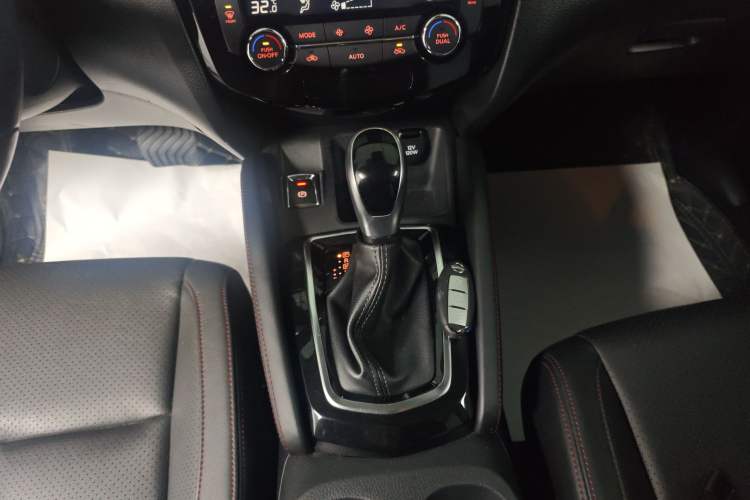 Used Nissan Qashqai 2022 2.0L CVT XV Premier Luxury Edition