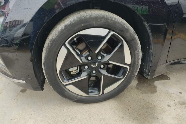 Used Wuling Xingguang 2024 Co-Creation Edition 510 Advanced Model
