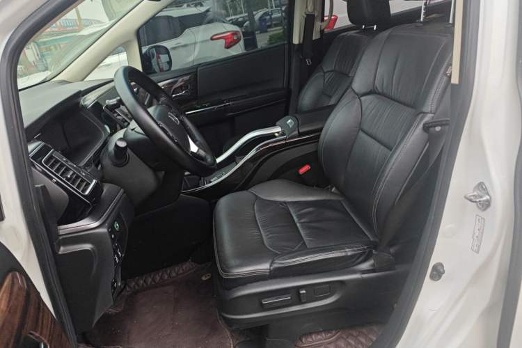 Used Honda Elysion 2016 2.4L Luxury Edition Left Front Seat