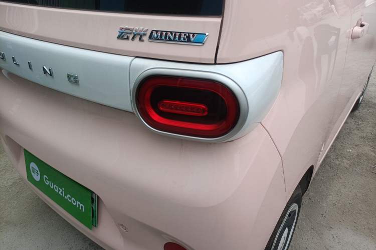 Used Wuling Hongguang MINIEV 2024 3rd Generation 215km Youth Edition