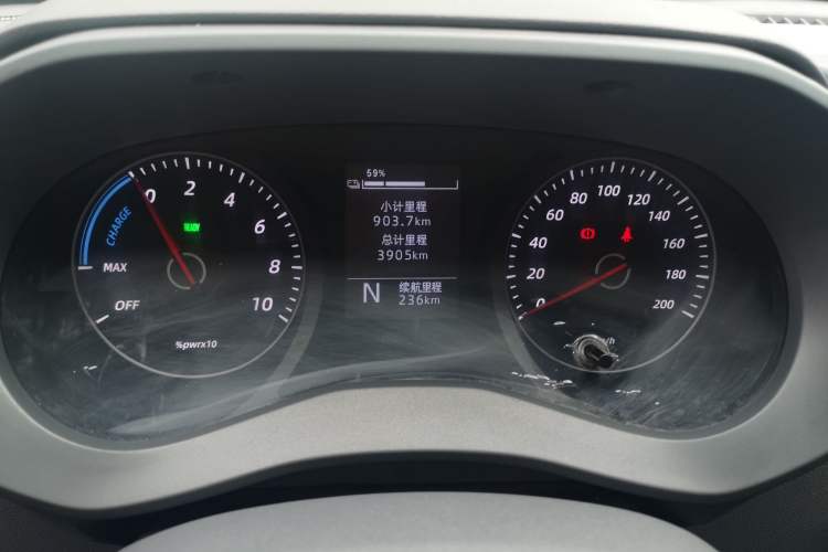 Used Wuling Yangguang 2025 Model 400km Bus Edition—Comfort Edition
