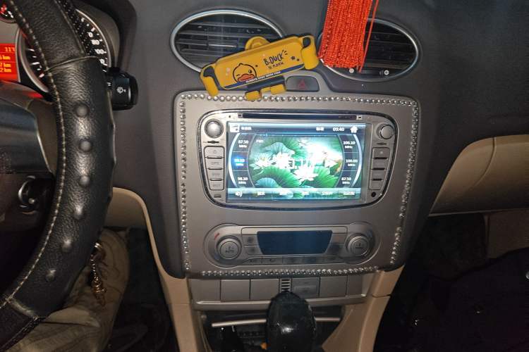 Used Ford Focus 2013 Hatchback Classic 1.8L Automatic Fashion Edition
