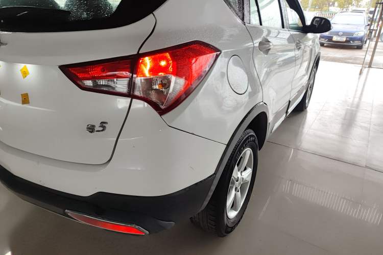 Used Haima S5 2015 1.5T CVT Luxury Model