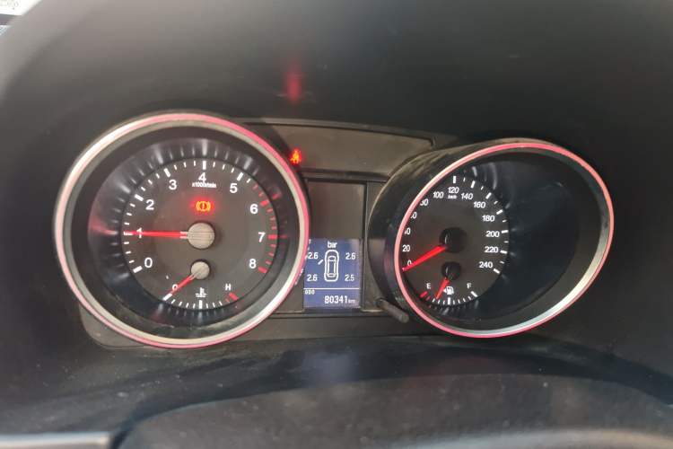 Used Haval H6 2015 Revised Version Sport Edition 1.5T Manual Transmission Two-Wheel Drive Elite Grade Instrument Cluster