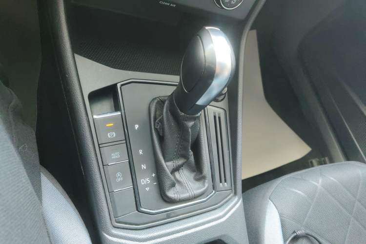 Used Volkswagen Lavida 2023 Revised 1.5L Automatic DeYi Edition Gear Lever