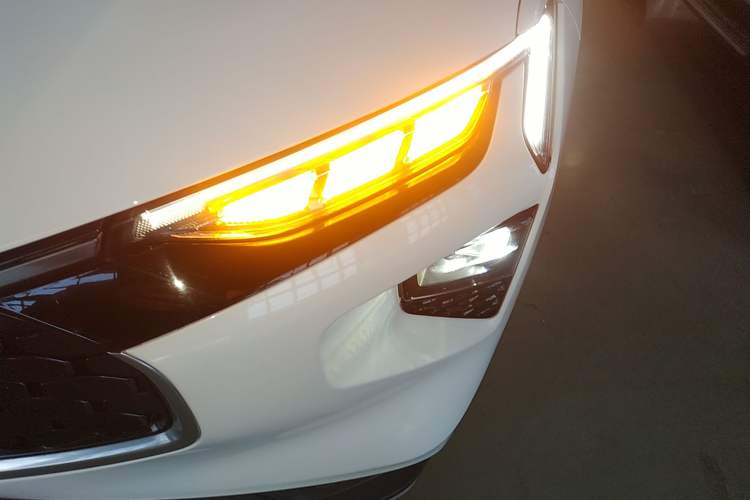 Used Ford EVOS 2022 EcoBoost 245 Style Edition Left Front Headlight