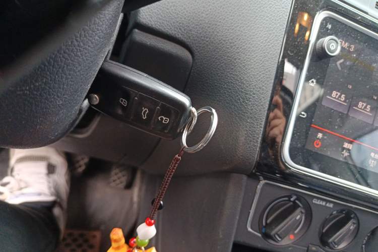 Used Volkswagen Polo 2018 1.5L Automatic Enjoyment Model
