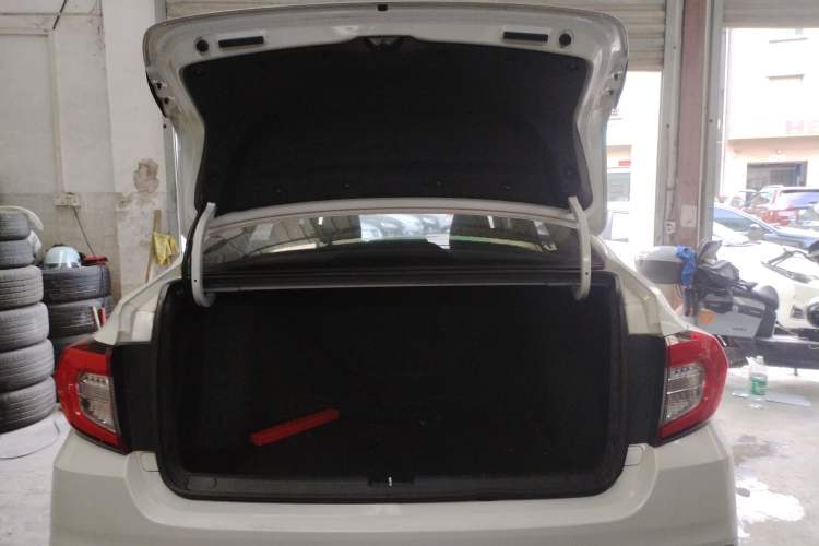 Used Honda Envix 2019 180TURBO CVT Enjoyment Version China VI Trunk