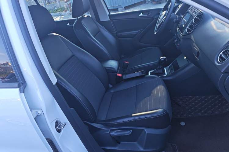 Used Volkswagen Tiguan 2016 280TSI Automatic Two-Wheel-Drive Silk Road Style Edition