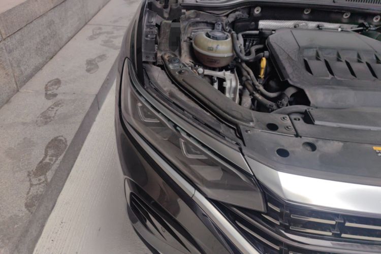 Used Volkswagen Passat 2022 330TSI Luxury Edition Right Front Headlight