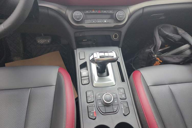 Used Haval H6 Coupe 2020 SmartConnect Edition 1.5T Automatic Two-Wheel Drive Luxury SmartConnect Model
