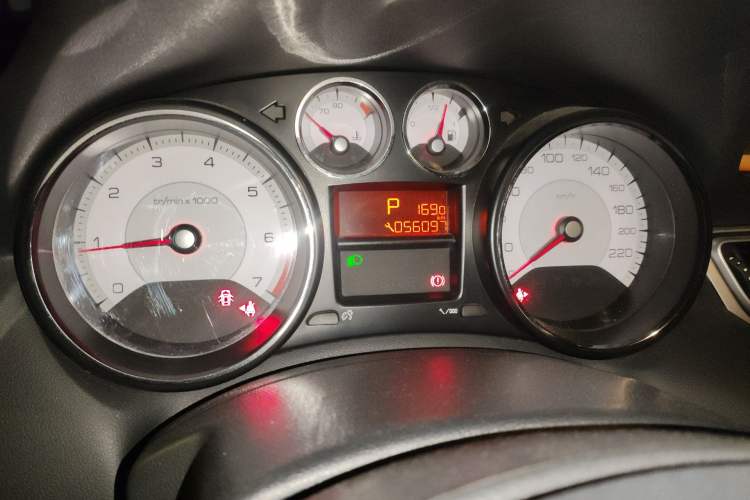 Used Peugeot 308 2013 1.6L Automatic YouShang Model
