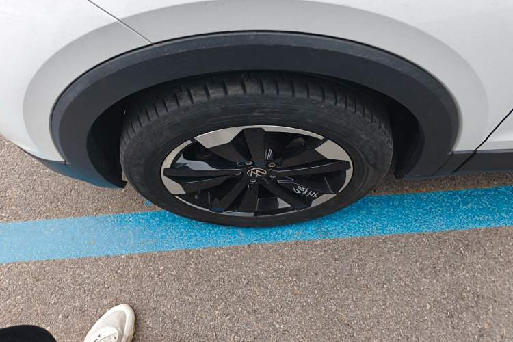 Used Volkswagen Tacqua 2023 200TSI DSG Joy-Connect Edition
