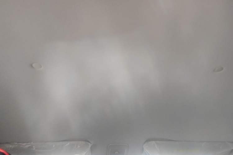 Used Wuling Bingo PLUS 2024 330 km Range Five-Seater Version
