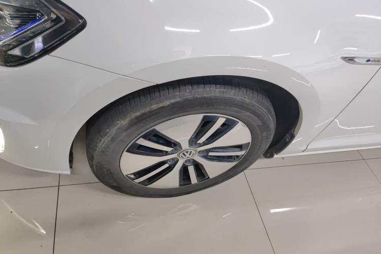 Used Volkswagen Golf Pure Electric 2020 Chari