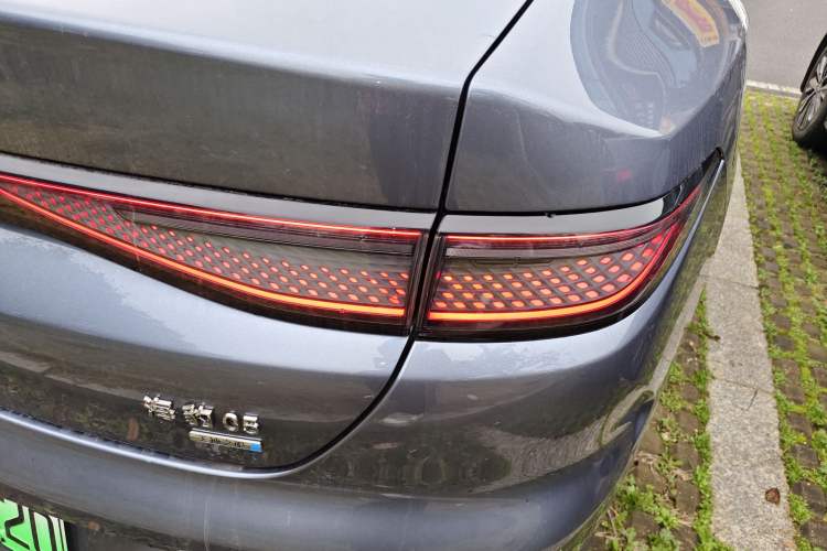 Used BYD Seal 05 DM-i 2025 DM-i Intelligent Drive 120KM Flagship Model Exterior 3