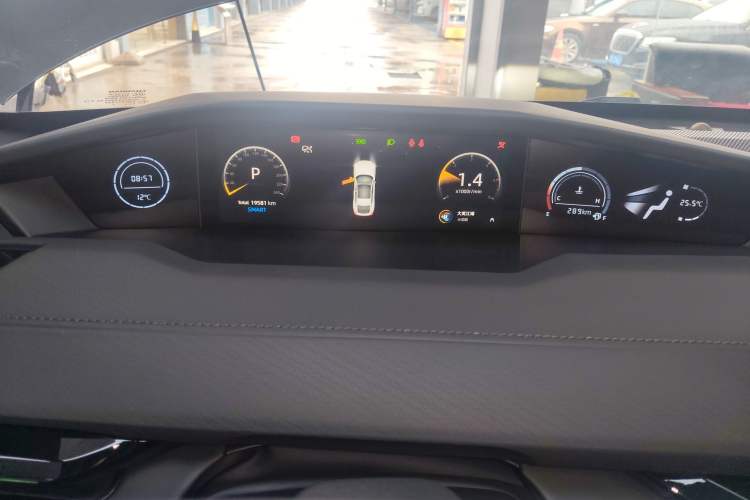 Used Changan UNI-V 2024 1.5T Prestige Edition
