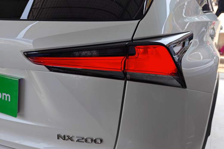 Used Lexus NX 2018 200 Front-Wheel-Drive X-Trail Version China V Standard Right Rear Taillight