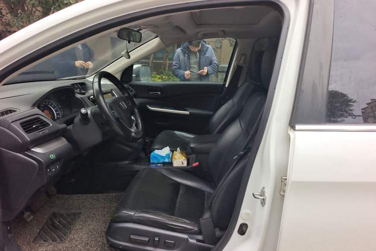 Used Honda CR-V 2015 2.4L two-wheel drive luxury version
