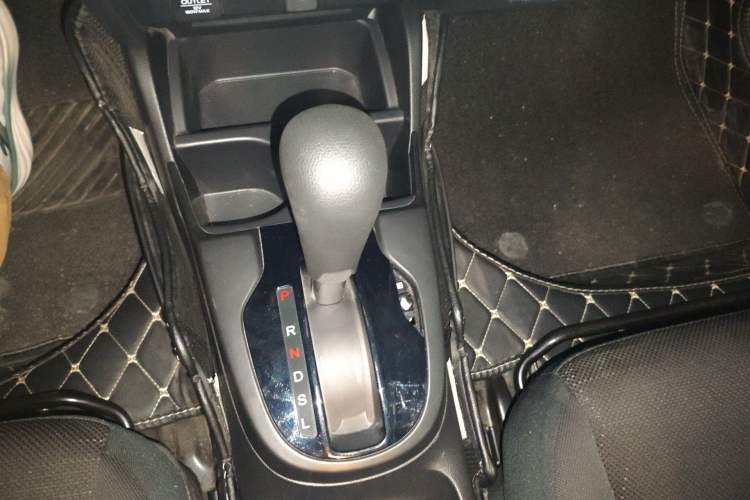Used Honda Fit 2020 1.5L CVT Comfort Version Gear Lever