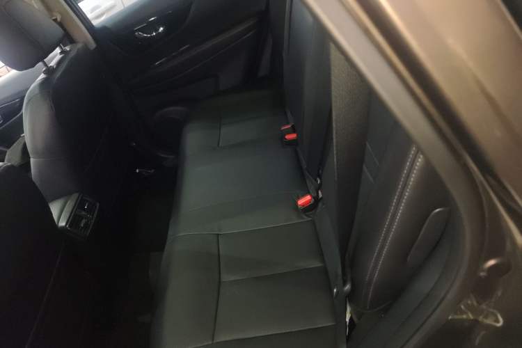 Used Nissan X-Trail 2019 2.0L CVT Smart Connect Comfort Edition 2WD