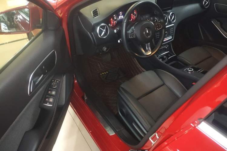 Used Mercedes-Benz A-Class 2017 Revised A 200 Dynamic Edition
