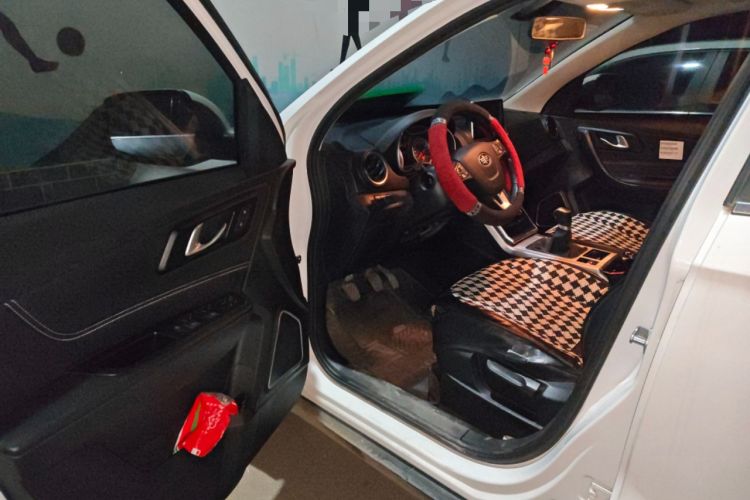 Used Bestune X40 2019 1.6L Manual Luxury Edition China VI