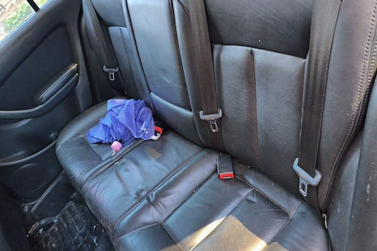 Used Volkswagen Lavida 2011 1.6L Automatic Premium Edition Left Rear Seat