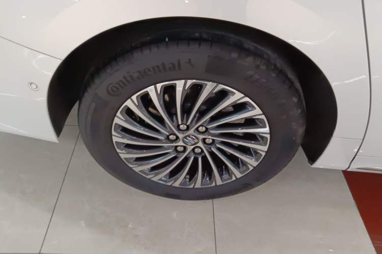 Used Buick Century 2023 2.0T Seven-Seater Deluxe Edition