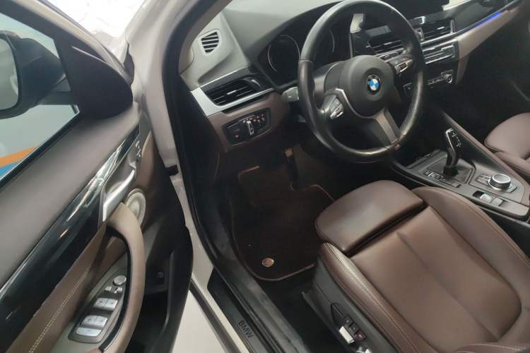 Used BMW X1 2021 Restyled sDrive25Li Leading Edition Driver Seat