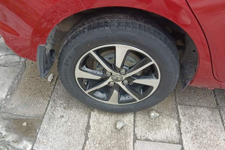 Used Toyota YARiS L Zhi Xuan 2016 Revised 1.5E CVT Charming Edition Right Rear Wheel Hub