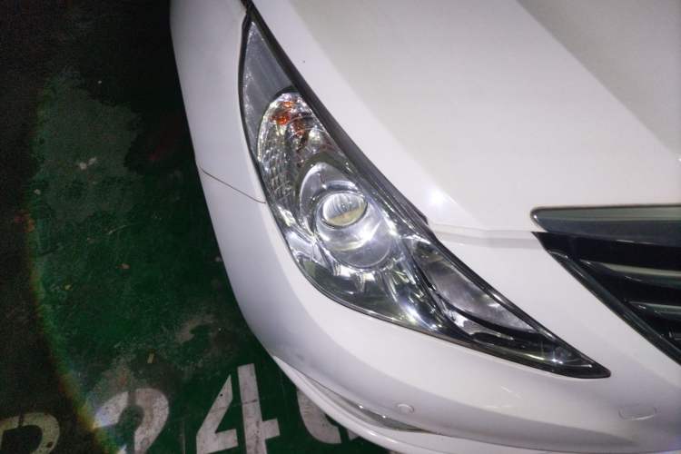 Used Hyundai Sonata 2014 2.0L Automatic Luxury Edition Right Front Headlight