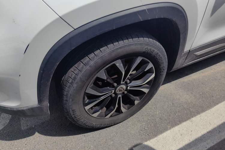 Used Baojun 510 2017 1.5L Manual Luxury Model Exterior 4