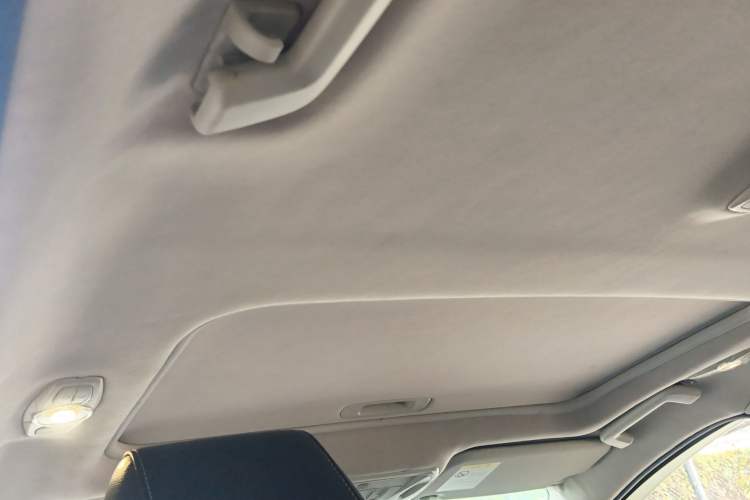 Used Ford Focus 2012 Hatchback 2.0L Manual Luxury Sport Model
