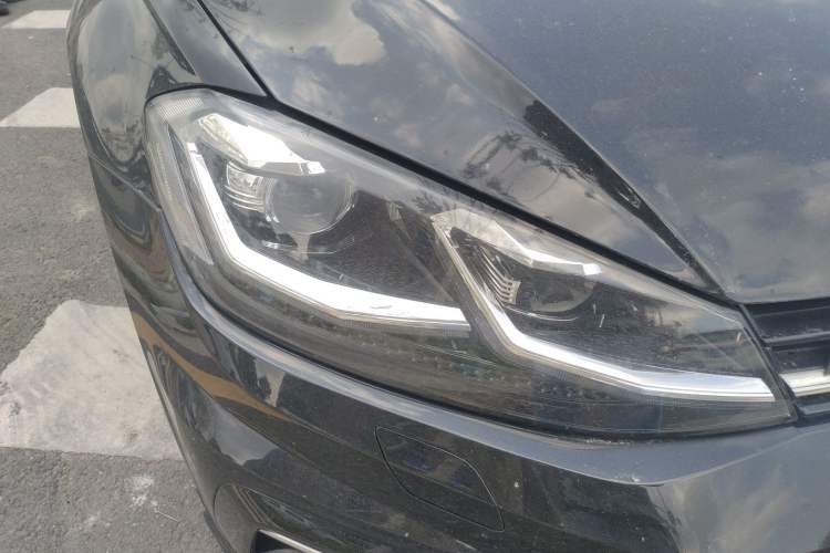 Used Volkswagen Golf 2018 280TSI Automatic R-Line Model