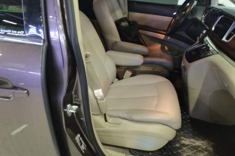 Used Buick GL8 2017 25S Comfort Version China V Standard