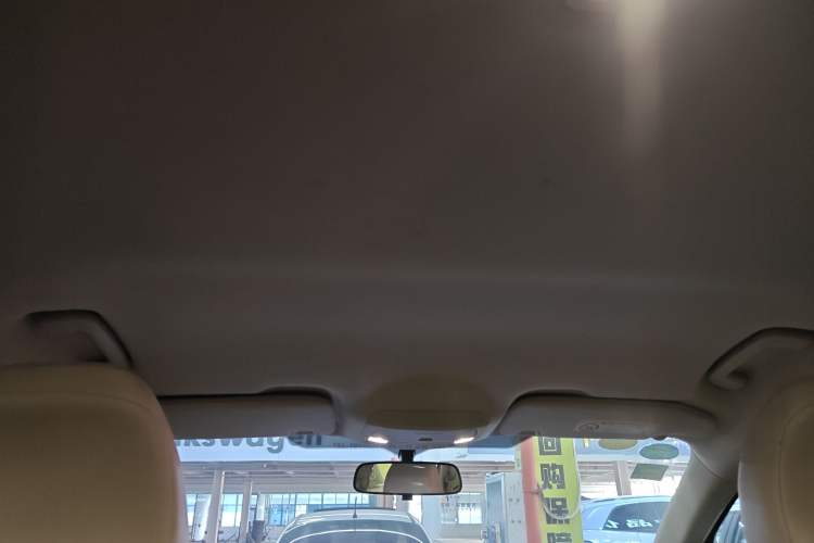 Used Ford Edge 2015 2.0T GTDi Two-Wheel-Drive Elite Edition Headliner