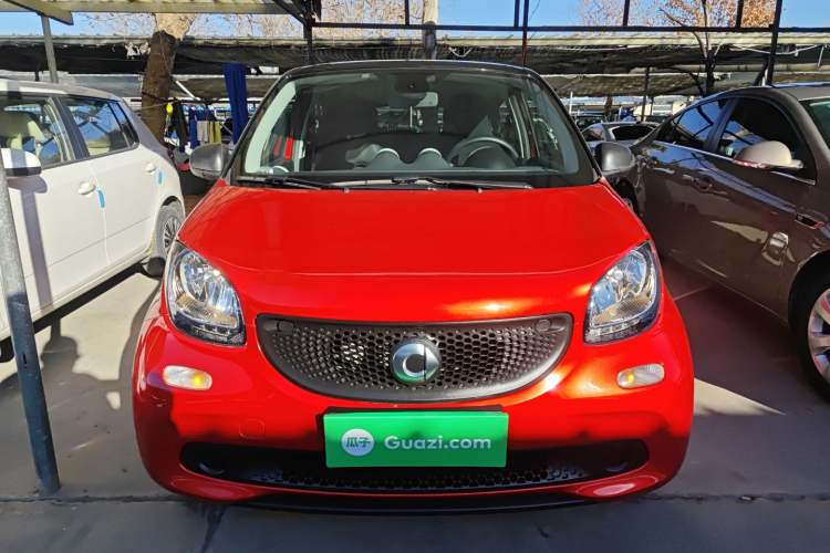 Used smart forfour 2018 1.0L 52 kW Dynamic Edition
