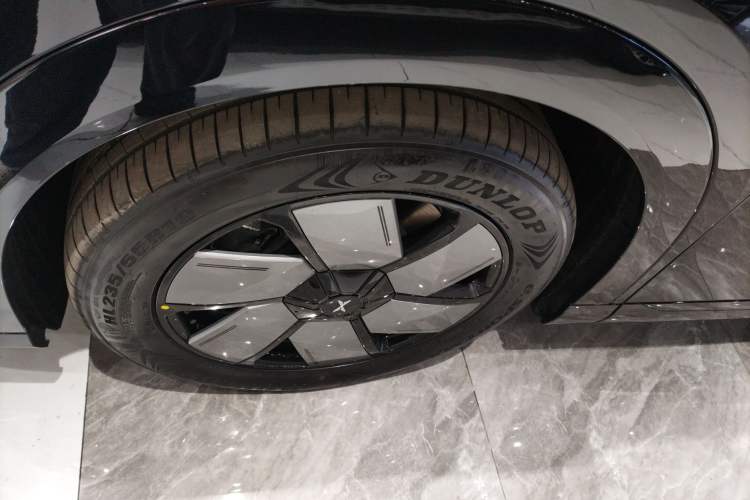 Used XPeng X9 2026 Model—Range-Extended Version 1602 Ultra