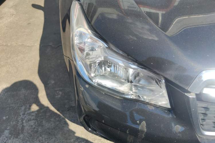 Used Subaru Forester 2015 2.0i Special Edition Commemorative Model Right Front Headlight